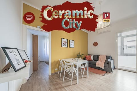 Living room, internet, air conditioner