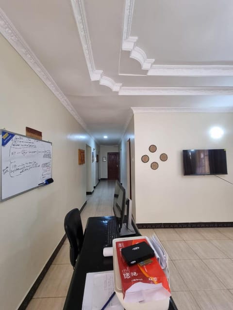 Communal lounge/ TV room