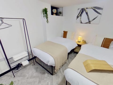 Bed, View (from property/room), Photo of the whole room, Decorative detail, Bedroom