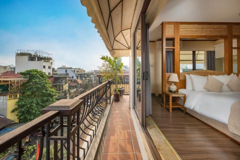 Day, View (from property/room), Balcony/Terrace, City view