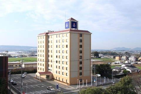 Property building, Facade/entrance, Neighbourhood