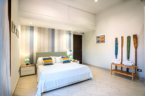Bed, Bedroom, internet, safe, towels, wardrobe, air conditioner