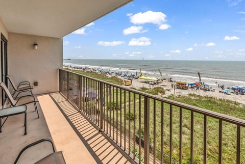 SPT402 Springs Towers Oceanfront 3BR House in Cherry Grove Beach