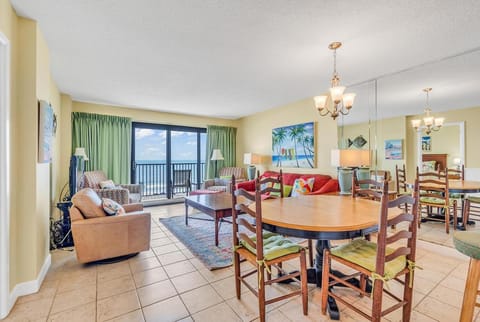 SPT402 Springs Towers Oceanfront 3BR House in Cherry Grove Beach