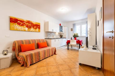 Living room, air conditioner