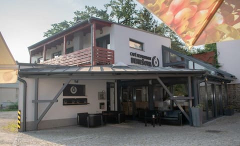Property building, Restaurant/places to eat, Restaurant/places to eat