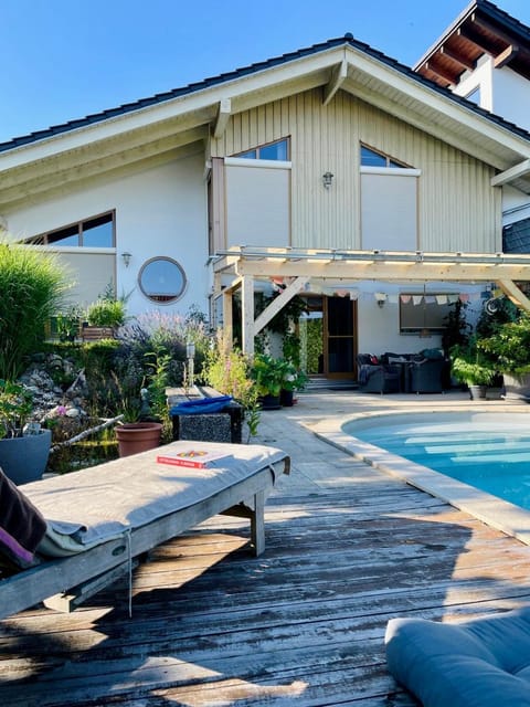 Garden, Swimming pool