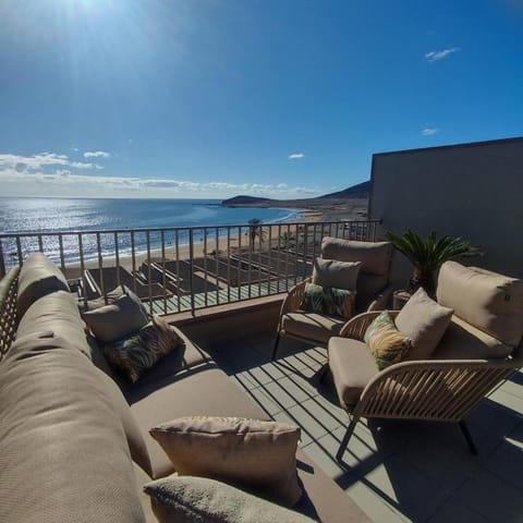 Natural landscape, View (from property/room), Balcony/Terrace, Sea view
