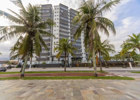 Property building, Facade/entrance, Off site