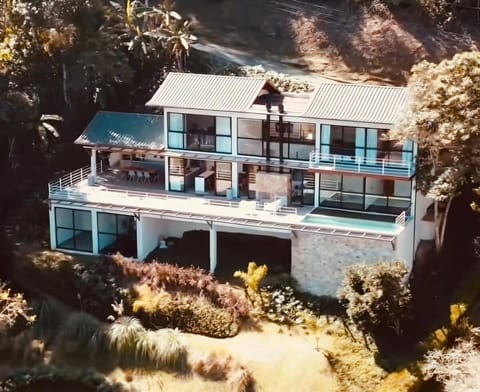 Property building, Garden, View (from property/room), Balcony/Terrace