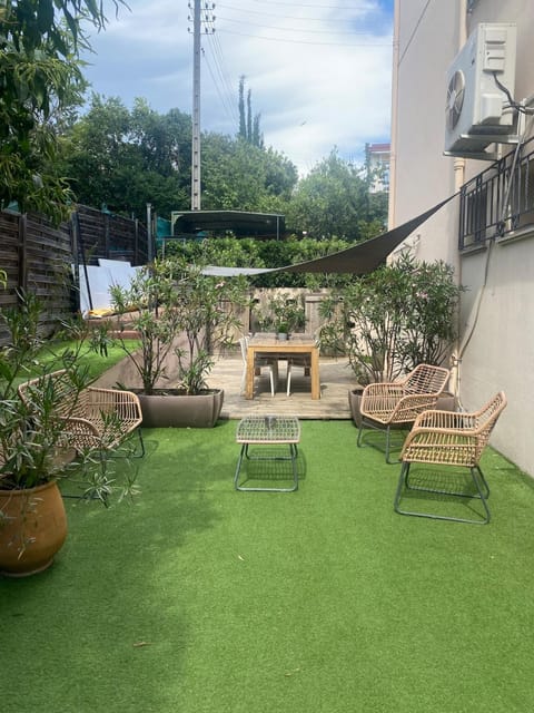 Patio, Garden, Garden view