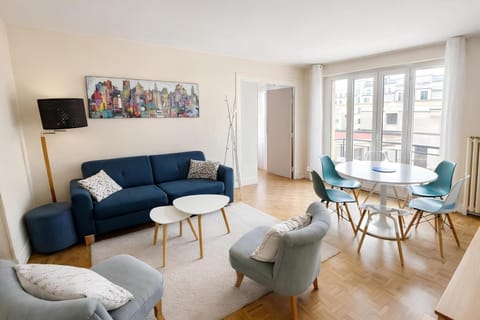 TV and multimedia, Living room, Seating area, Dining area, heating, heating, internet, internet