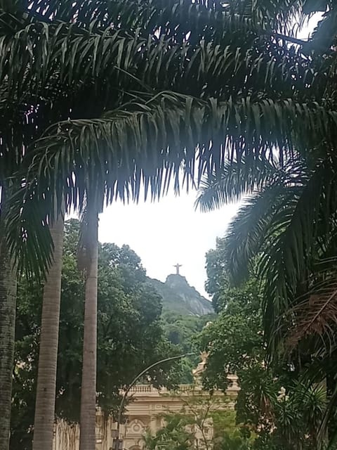 Nearby landmark, Day, Natural landscape
