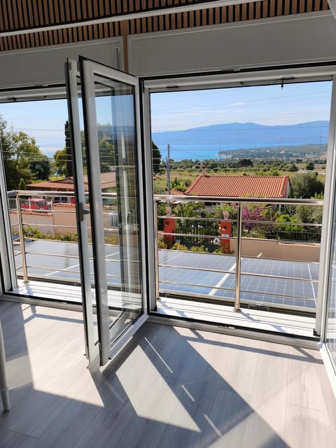 Day, Natural landscape, View (from property/room), Balcony/Terrace, City view, Garden view, Mountain view, Sea view, Street view