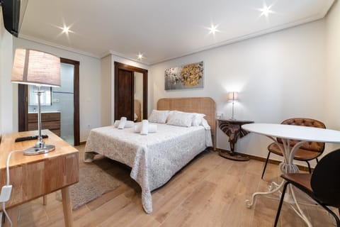 Bed, Living room, Bedroom