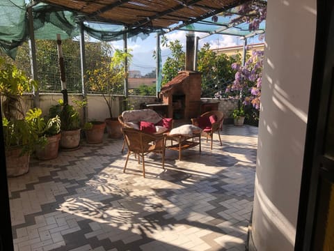 Villa Pompeii Ruiins Apartment in Pompeii