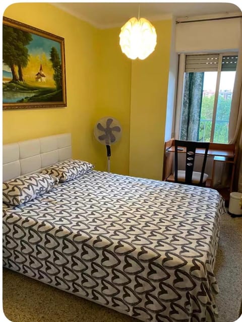 Piso compartido en Catalunya shared apartment Apartment in Badalona