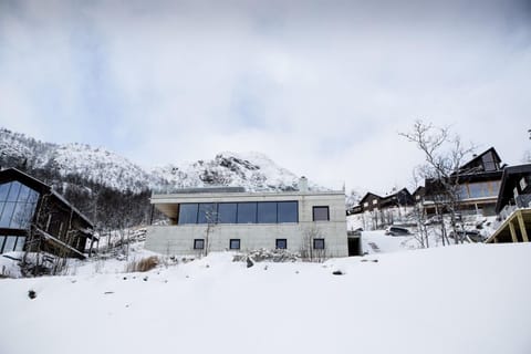 Property building, Natural landscape, Mountain view