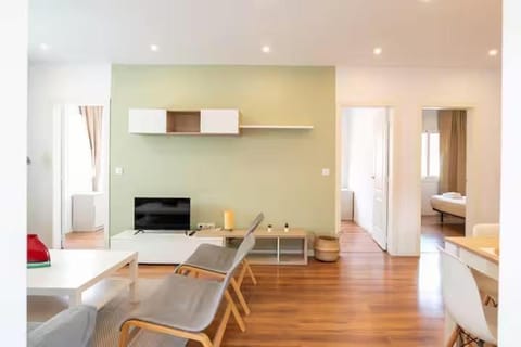 Comfortable apartment of 3 bedrooms Apartment in L'Hospitalet de Llobregat