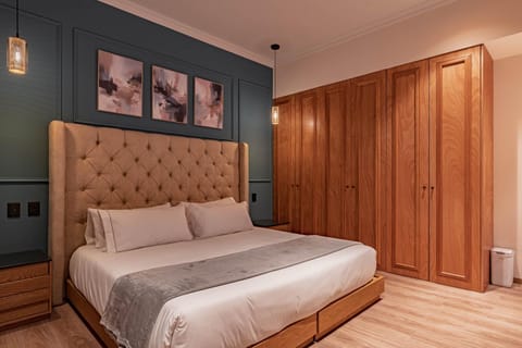 Bed, Photo of the whole room, Bedroom, wardrobe