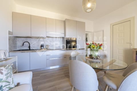 Clarissa's Charming House Apartment in Palau