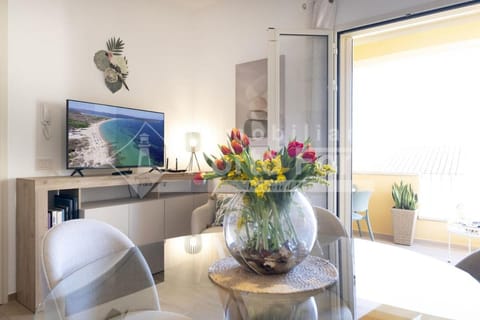 Clarissa's Charming House Apartment in Palau