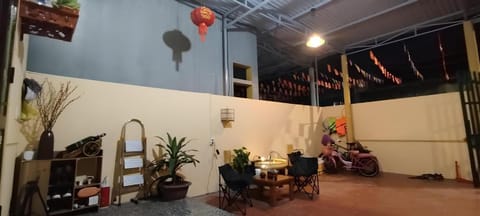 Patio, Night