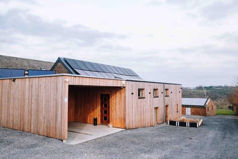 Facade/entrance, Lobby or reception, Cycling