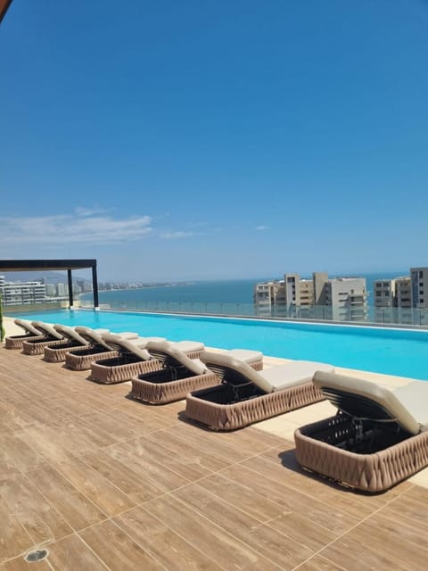 Day, Natural landscape, Pool view, Sea view, Swimming pool, sunbed