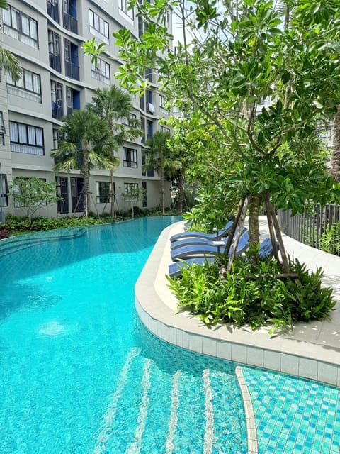Summer, Swimming pool