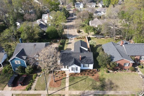 The Dearing House - 4 BR - Walkable Gameday House House in Tuscaloosa