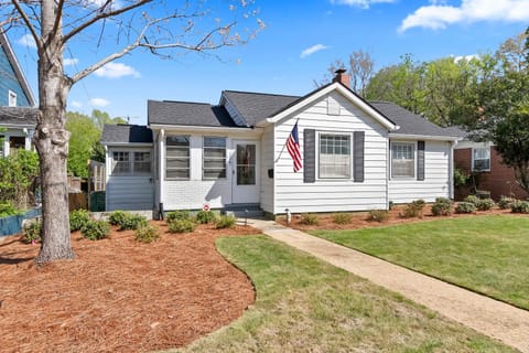 The Dearing House - 4 BR - Walkable Gameday House House in Tuscaloosa