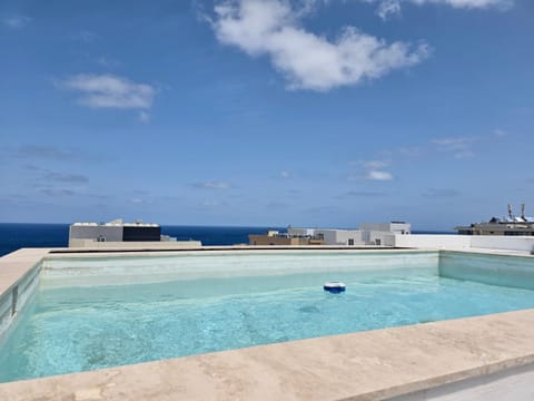 Sea view, Swimming pool