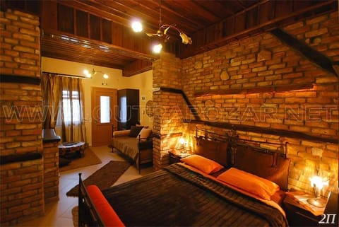 Day, Photo of the whole room