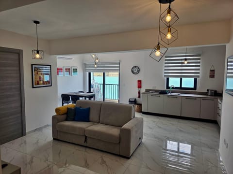 TV and multimedia, Living room, Seating area, air conditioner