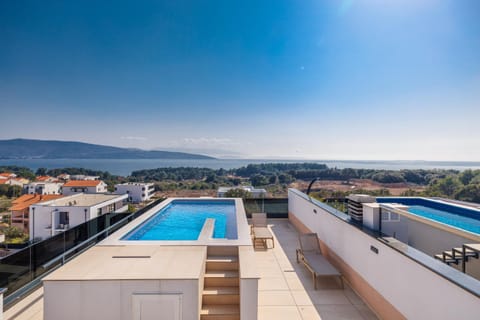Mountain view, Pool view, Sea view, Swimming pool, sunbed