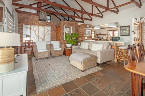 Windsong Cottage House in Hermanus