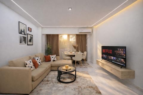 TV and multimedia, Living room, Lobby or reception