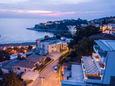 Natural landscape, Location