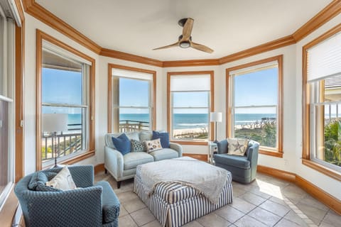 Gulf Front- Private Pool- Pet Friendly SGI House in Saint George Island