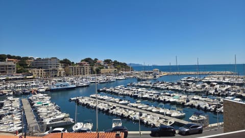 View (from property/room), Sea view, Sea view