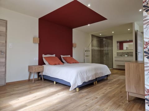 Living room, Bedroom