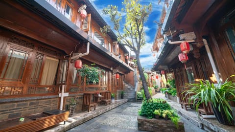 Inner courtyard view
