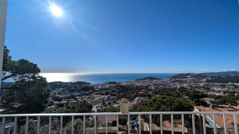 Nearby landmark, Natural landscape, City view, Mountain view, Sea view