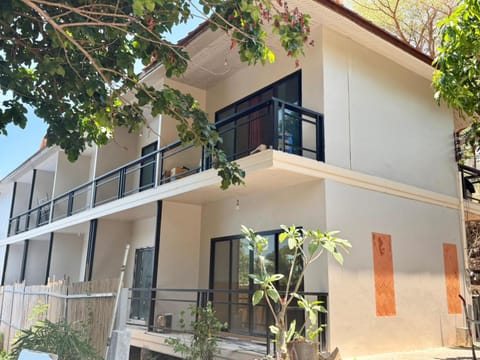 Property building, Day
