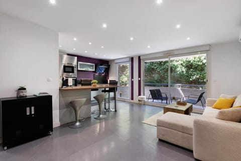 Property building, Living room