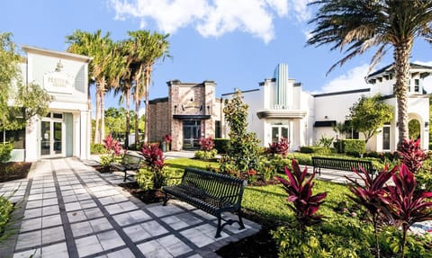 Property building, Day, Garden