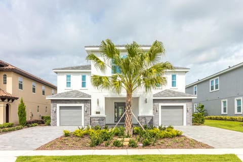 Property building, Spring, Day, Garden