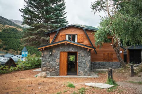 Property building, Day, Natural landscape, Mountain view