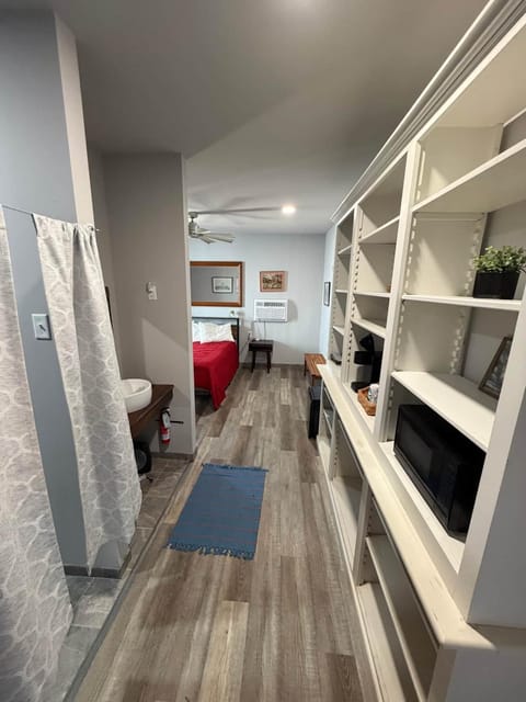 Germantown Inn & Lounge House in Hermann